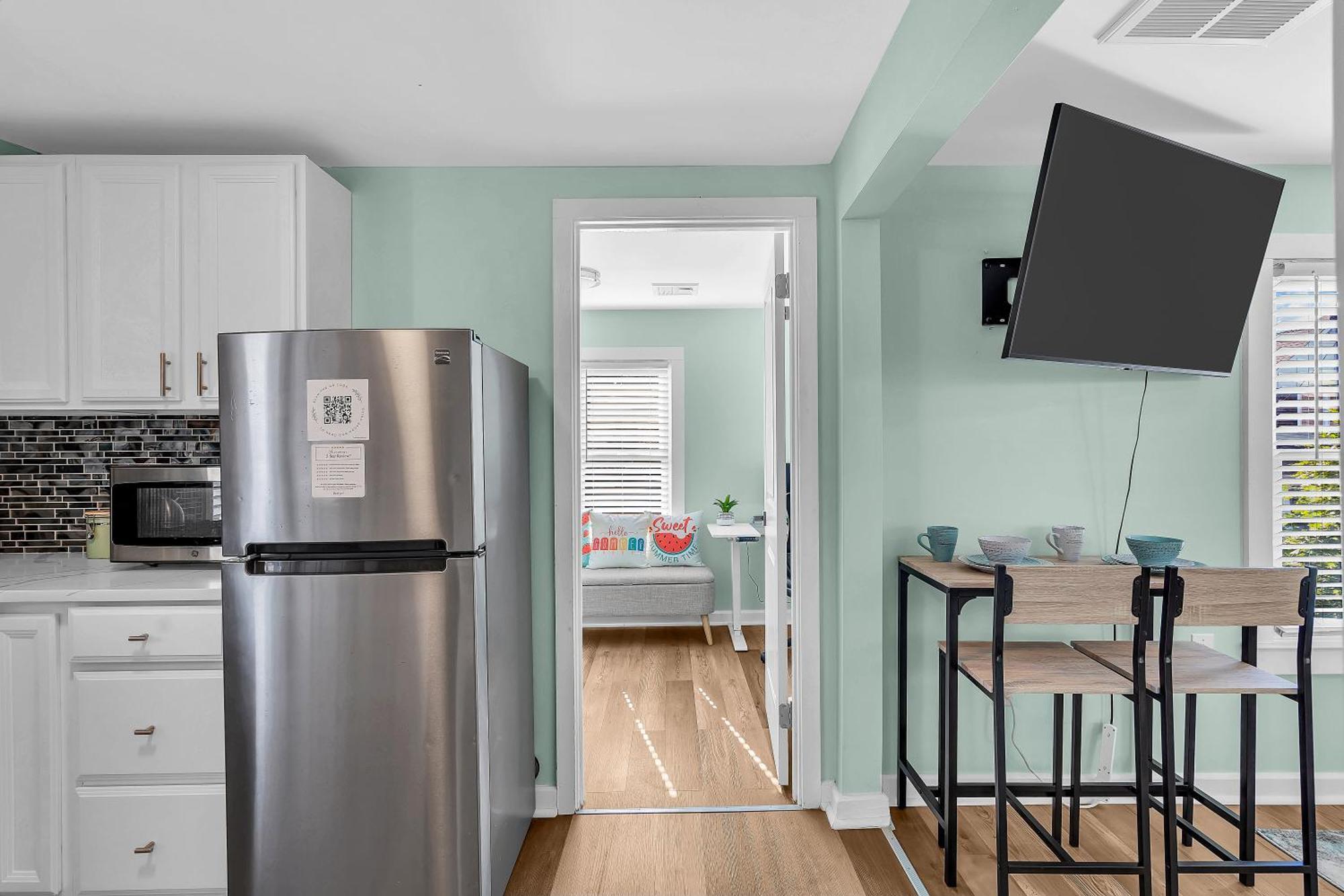 Coastal Retreat: Ocean Grove Beachside Apartment Exterior photo